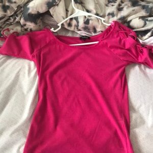 Shirt doesn’t have a tag, but I’ve never worn it.